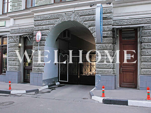 Милютинский пер., 3: 4-х комн. квартира 188 кв.м с отделкой в клубном доме после полной реконструкци